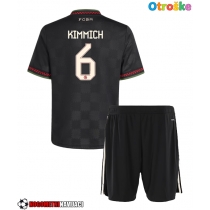 Otroške Nogometnih dresov Bayern Munich Joshua Kimmich #6 Tretji 2025-26 Kratki rokavi (+ hlače)